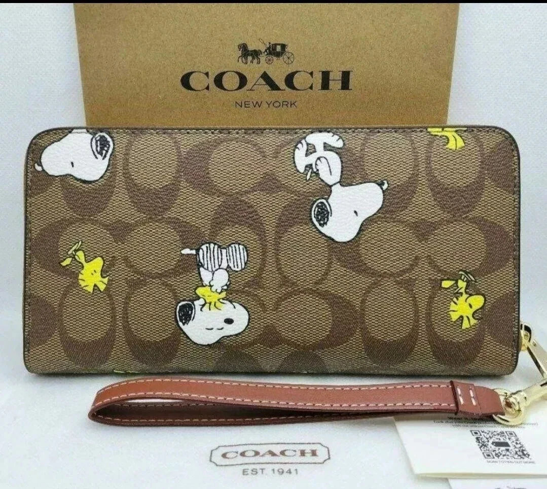 COACH Wallet Slim Wallet Coach Long Wallet Snoopy Signature Zook